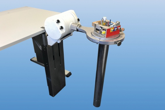 ACE tech-solute Haltekonstruktion mit Probenkopf 